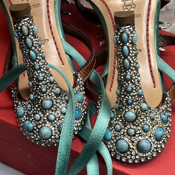 VALENTINO VINTAGE STUNNING HEELS - Picture 10 of 10